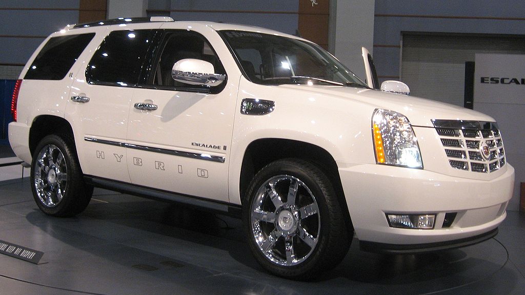 1024px-Cadillac_Escalade_Hybrid_DC.jpg