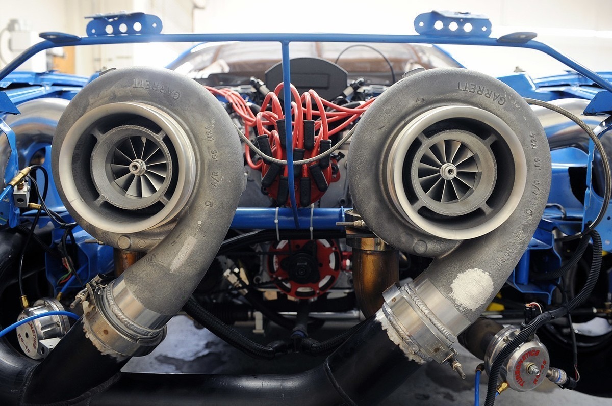 11-mmr-twin-turbo-coyote-v8.jpg