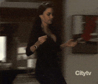17-bounce-tastic-sofia-vergara-gifs-image-9.gif