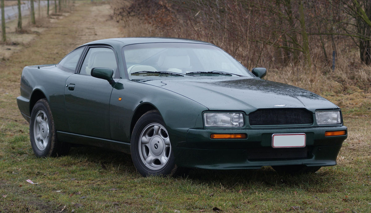 1920px-Aston_Martin_Virage.jpg