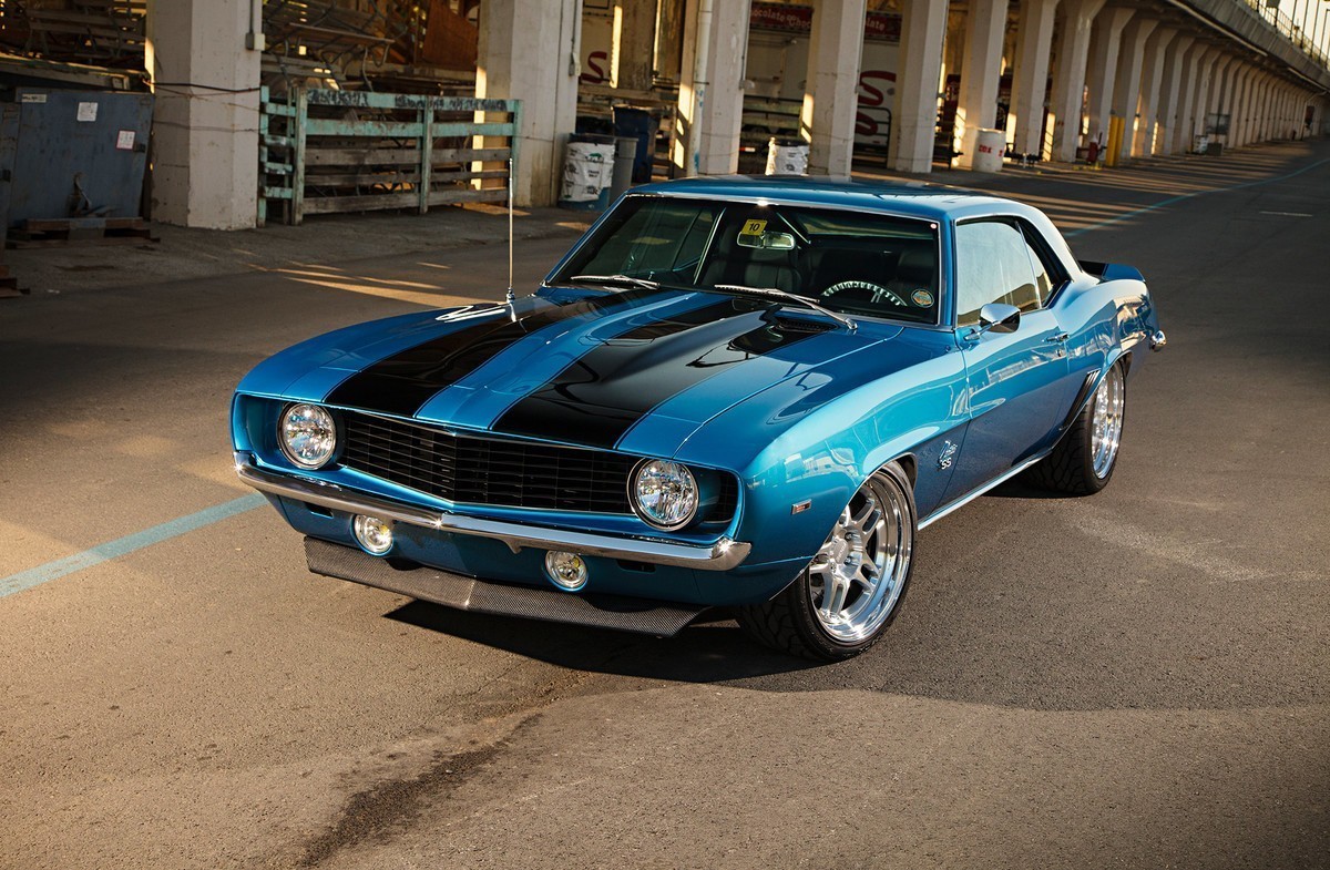 1969-chevrolet-pro-touring-camaro-front-hood-left.jpg