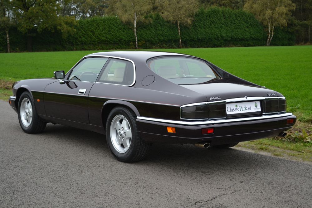 1994%20Jaguar%20XJS%206.0%20V12%20Coupe%20(0000069-003).jpg