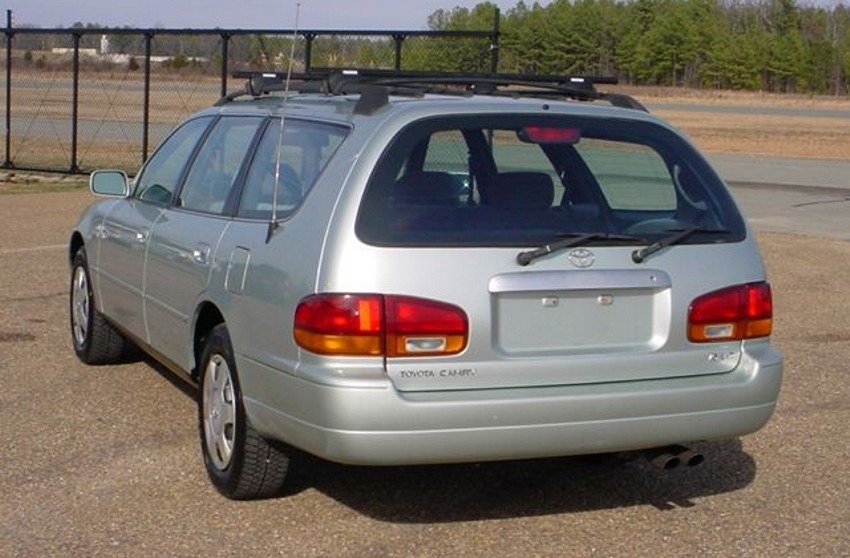 1995-Toyota-Camry-Wagon.jpg