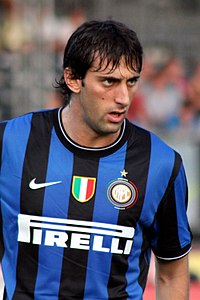 200px-Diego_Milito_-_Inter_Mailand_%283%29.jpg