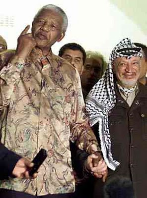 2010-arafat-mandela.jpg