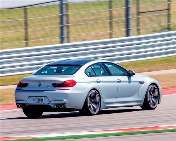 2014-bmw-m6-gran-coupe-rear-action-600-001.jpg