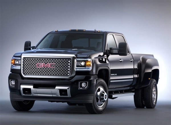 2015-gmc-sierra-denali-3500hd-front-static-600-001.jpg