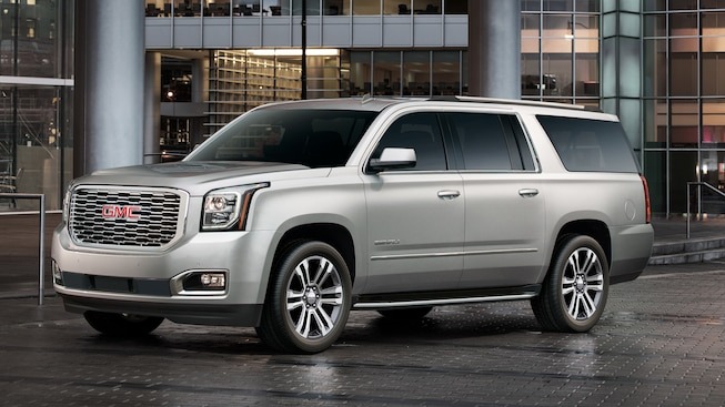 2018-yukon-denali-mp-vs-xl-18PGYK00110.jpg