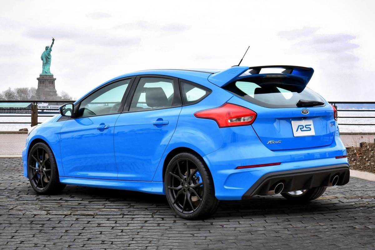 2018_ford_focus-rs_4dr-hatchback_base_rq_oem_1_1280.jpg