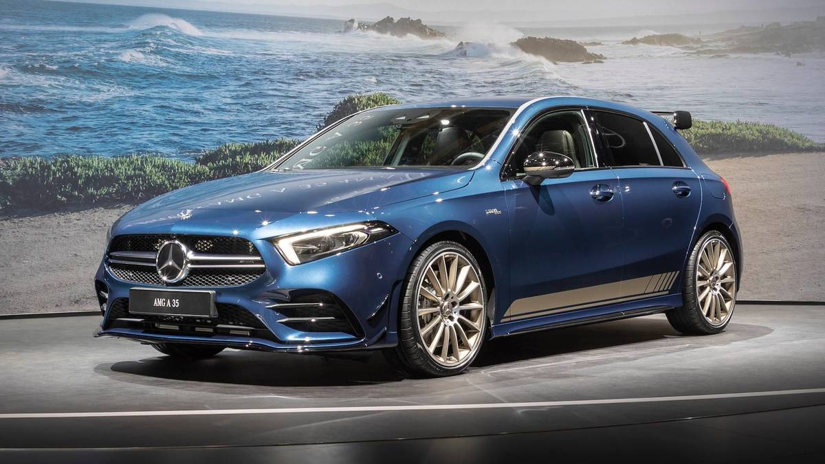 2019-mercedes-amg-a35-4matic.jpg