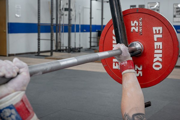 wide limit grip on the bench press