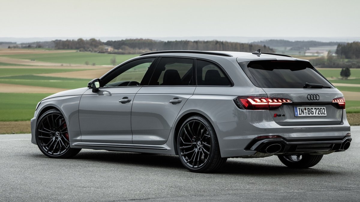 2020_audi_rs_4_avant_250_2560x1440.jpg