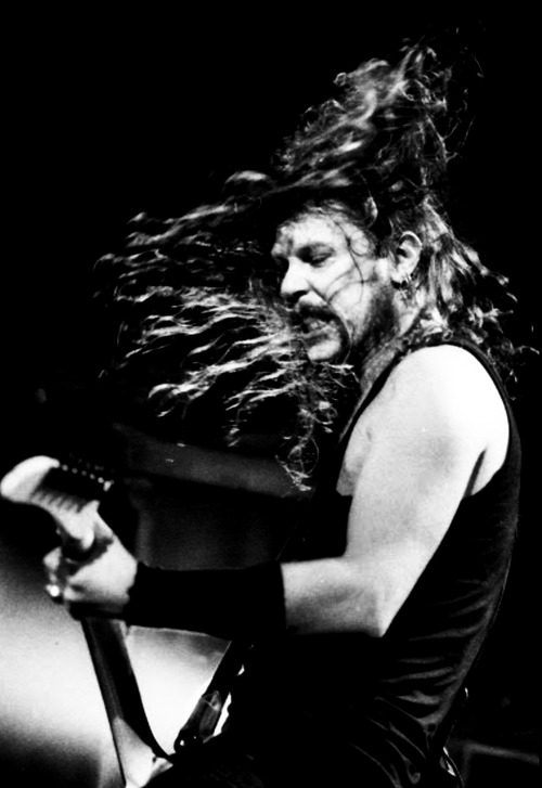 935df404a50e2c3f78844aee339b8c48_edited (1).jpg