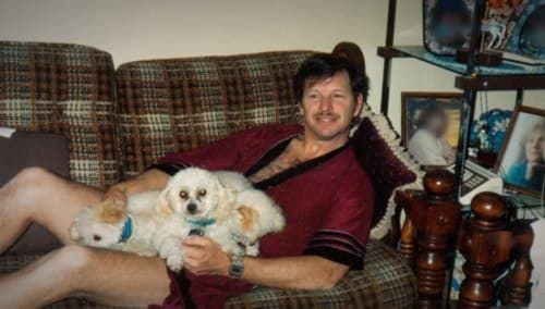 a-grown-gary-ridgway-with-his-dogs.jpg