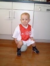ajax%20klein%20kind.jpg