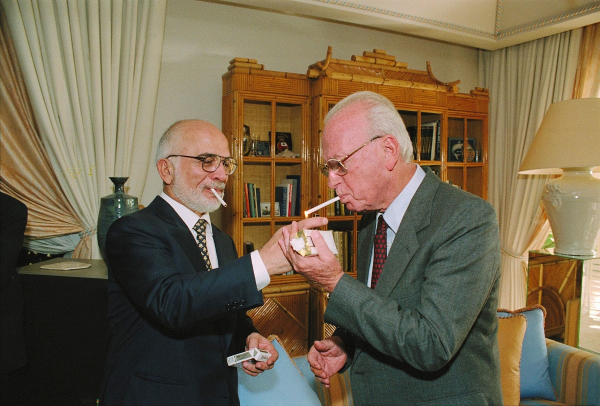 ak_Rabin%27s_cigarette_at_royal_residence_in_Akaba.jpg