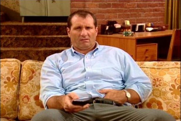 Al-Bundy-mit-seiner-Lieblings-Pose-128125-detailnp.jpeg