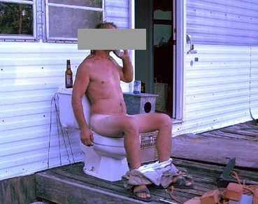 arnold_wanker_crapper.jpg