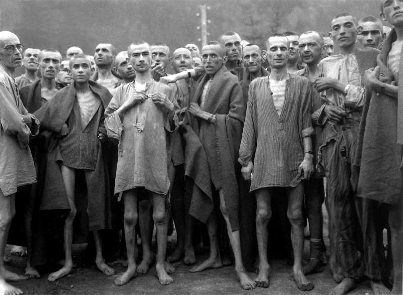 bbelsencamp-prisoners_1945.jpg