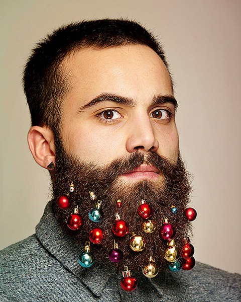 beard-baubles-christmas-decoration-11.jpg
