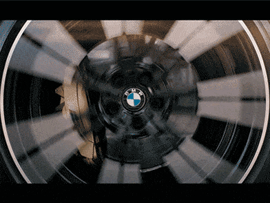 bmw_floating_hubcap_gif_campaign_asset_.gif