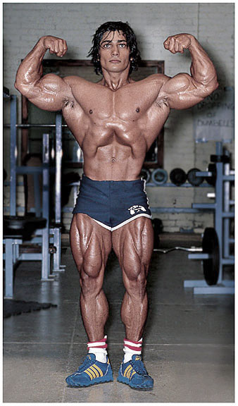 Danny_Padilla_Bodybuilder_a.jpg