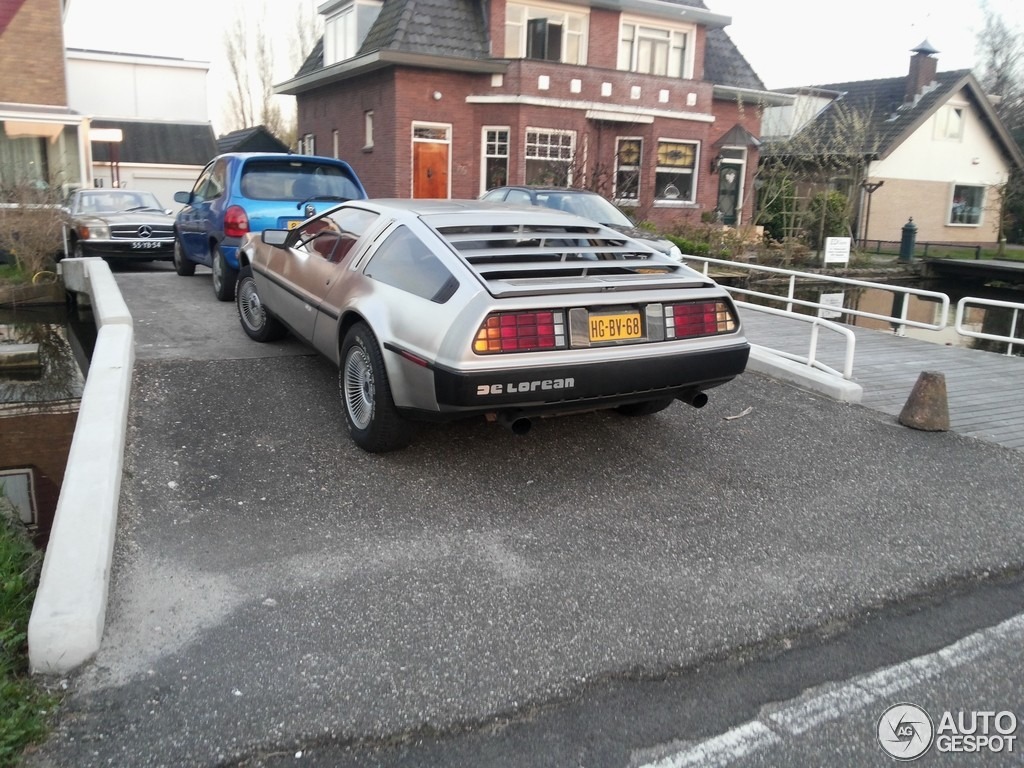 delorean-dmc-12-c126616032014223454_4.jpg
