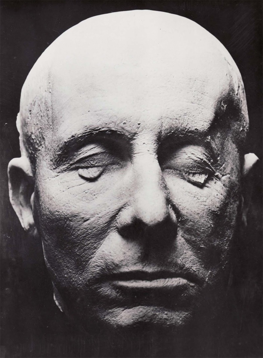 erwin_romme_death_mask.jpg