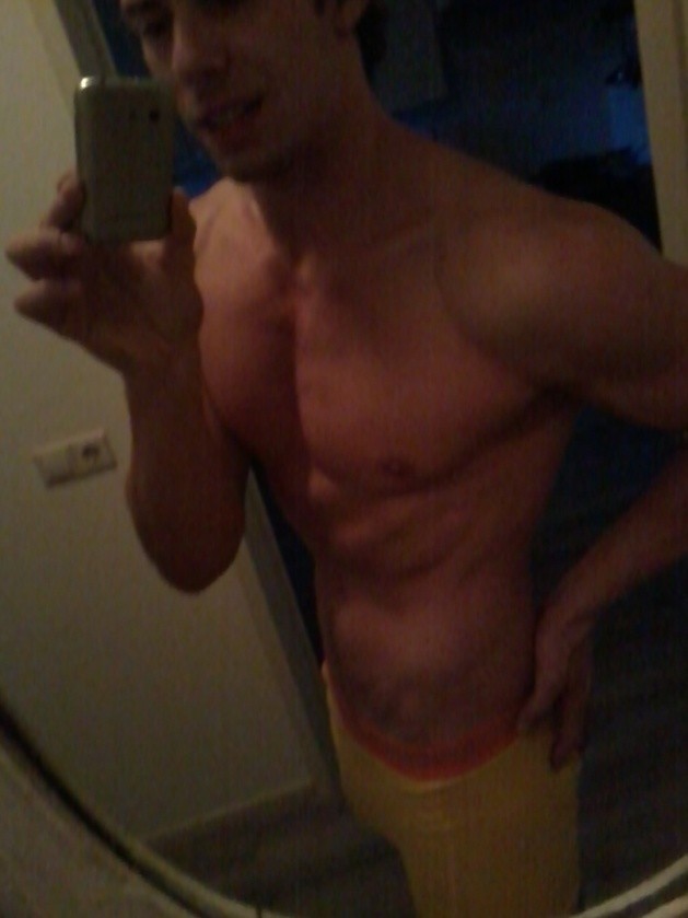 Front 2012-08-25 @82kg (4).jpg