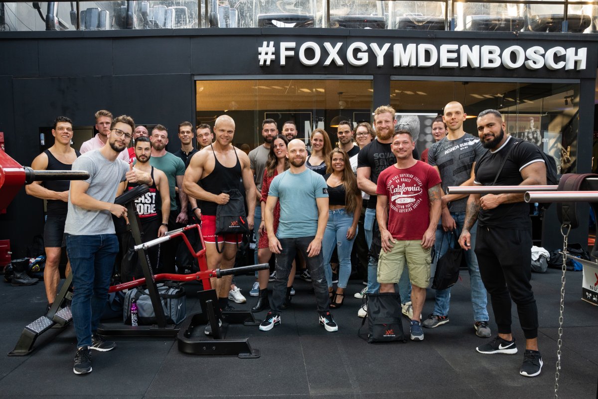 grote jongens zonder correctie.jpg