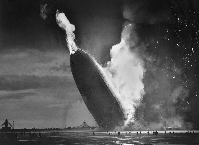 hindenburg_disaster_1937_dana_keller_original.jpg