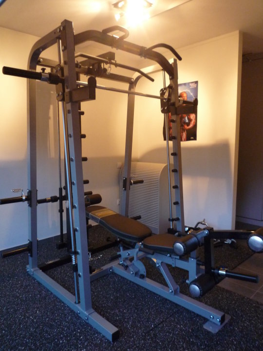 home gym 2.jpg