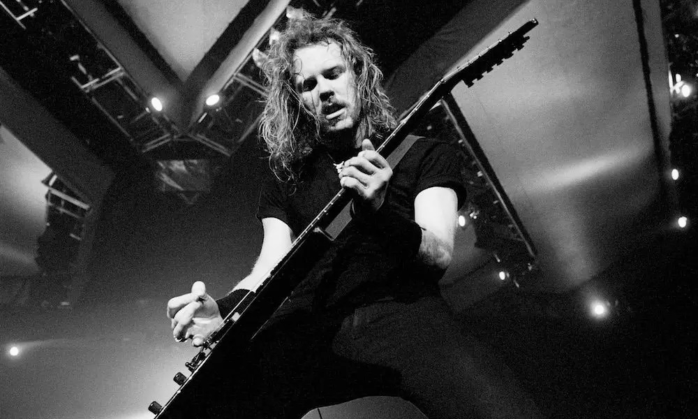 James-Hetfield-Metallica-Black-Album-GettyImages-136785826.jpg