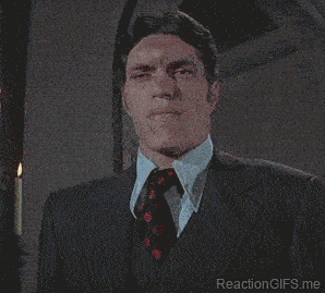 Jaws-smile-for-a-family-picture-richard-kiel.gif