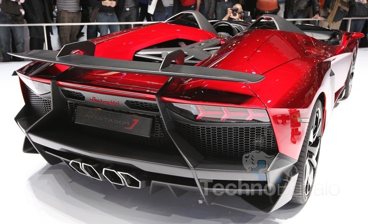 Lamborghini-Aventador-J-1.jpg
