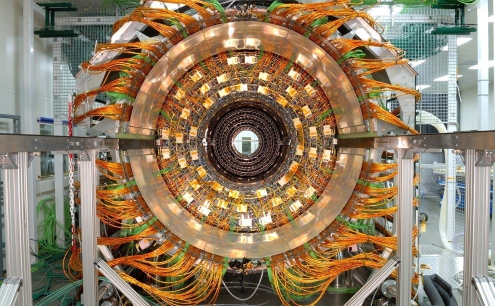 lhc1.jpg