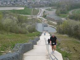 limburgs%20zwaarste%20520%20trappen%20(Small).jpg