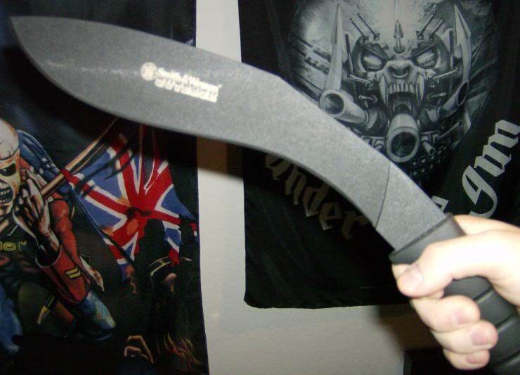 Machete2.jpg