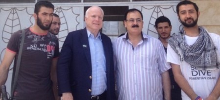 McCain_and_Syrian_rebels-550x251-e14033081832991.jpg