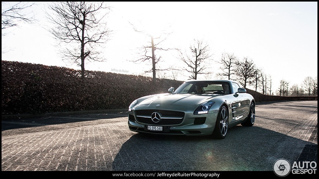 mercedes-benz-sls-amg-c906216032014174238_6.jpg