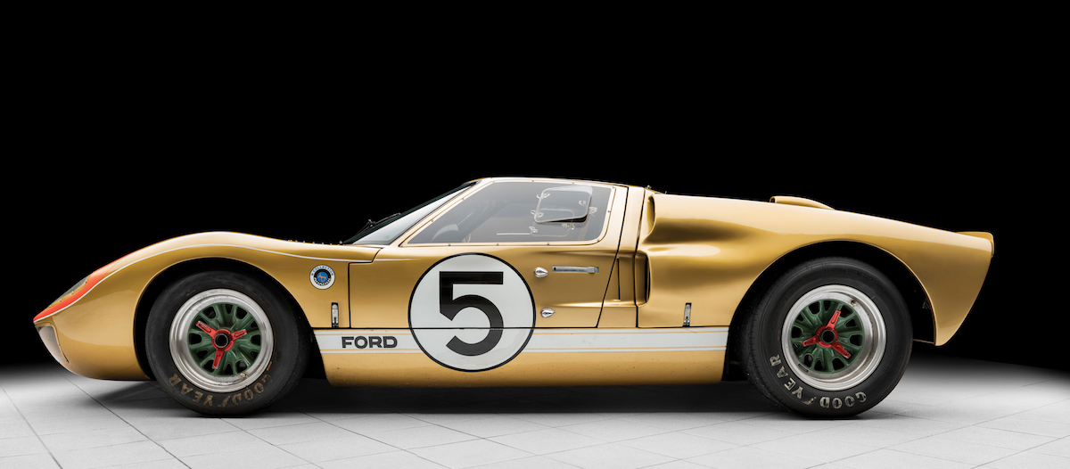 message-editor_1528925133127-1966-ford-gt40_4.jpg