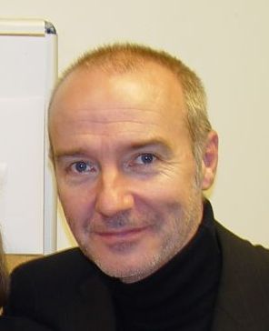 Midge_Ure_2004-10-26.jpg