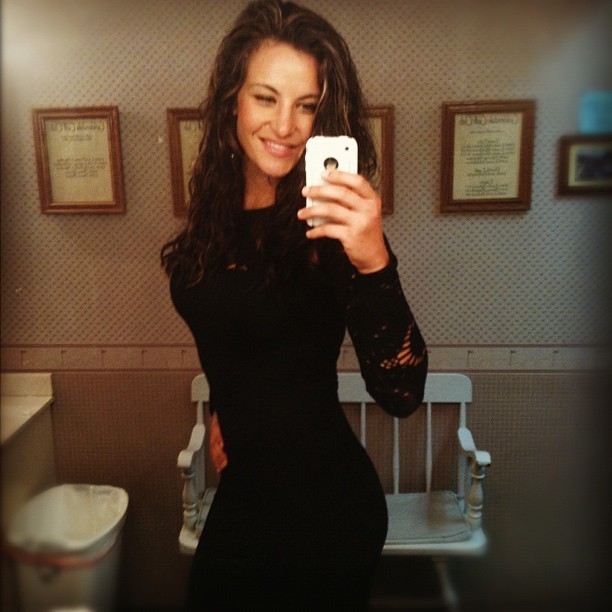 Miesha+Tate+iPhone+Dress+Twitter.jpg
