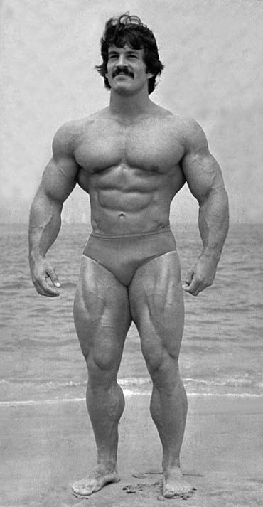 mikementzer4.jpg