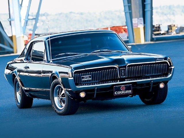 mufp_0510_01_z+1967_mercury_cougar_xr7+front_view.jpg