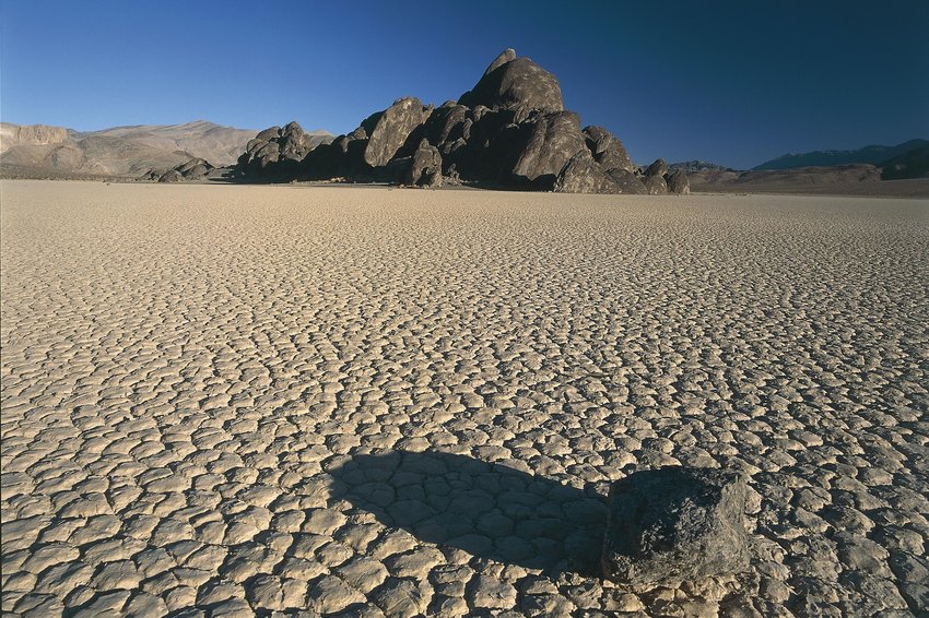 mysteri%C3%B6se-orte-death-valley.jpg