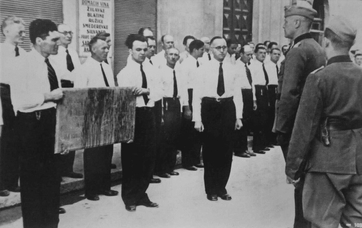 Naamloos (1)_edited.jpg