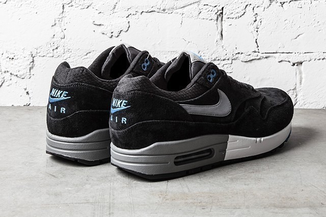 NIKE-AIR-MAX-1-PREMIUM-BLACK-N-BLUE-2.jpg