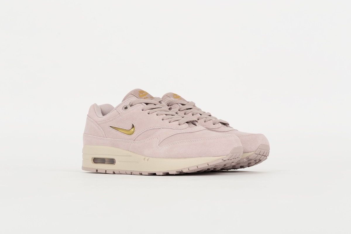 nike-air-max-1-premium-sc-rose-gold-sand-918354-601-3.jpg
