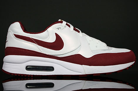 nike_airmaxlight_wtrmg.jpg